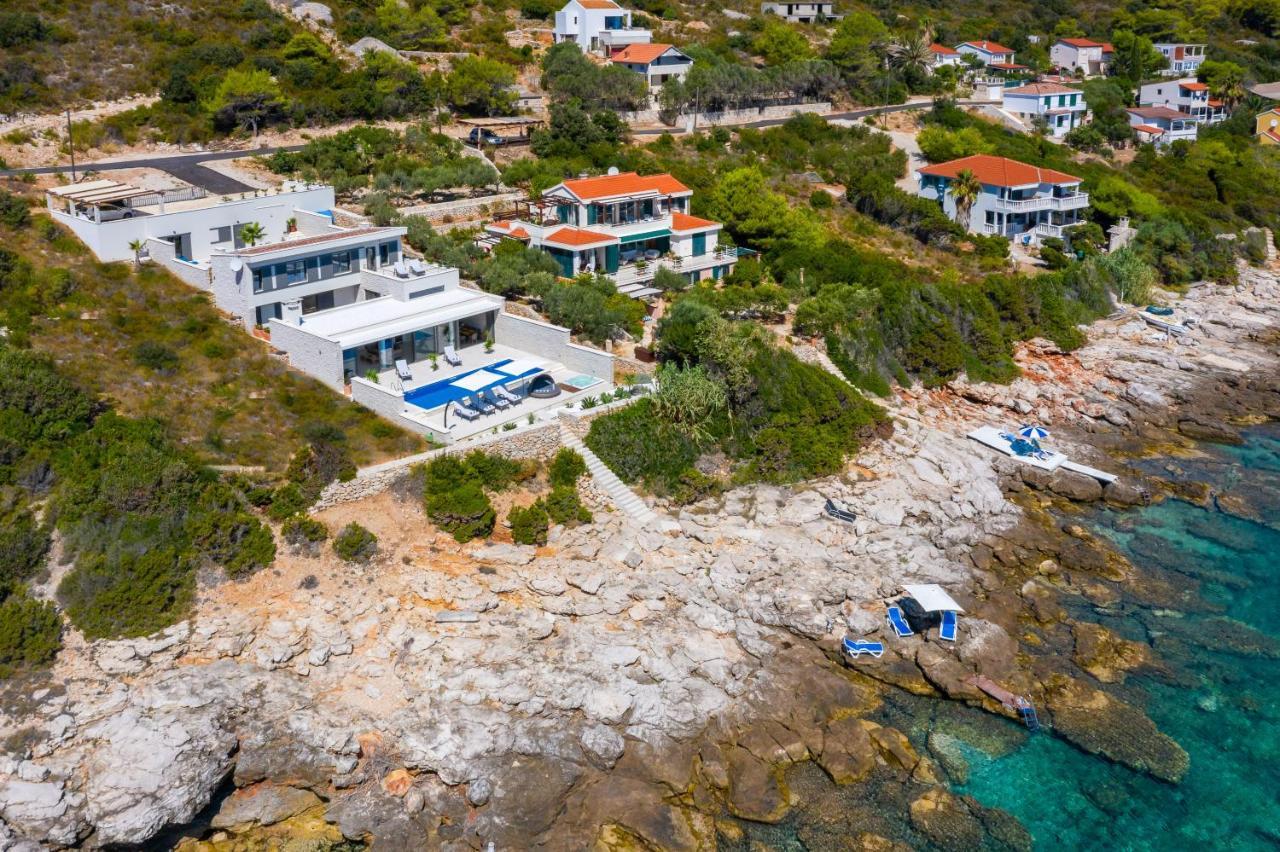 Villa Carisma Island Vis Exterior foto