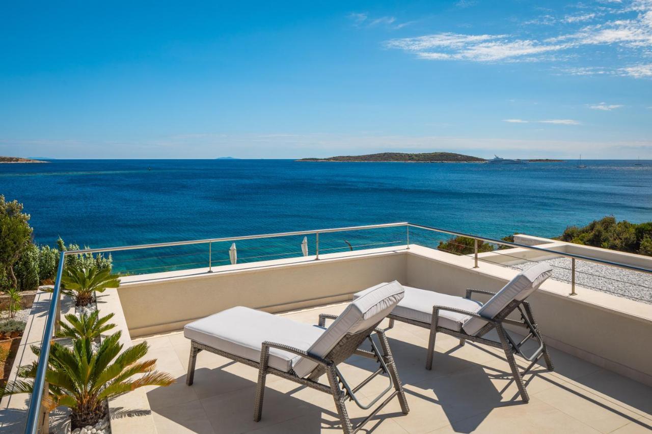 Villa Carisma Island Vis Exterior foto