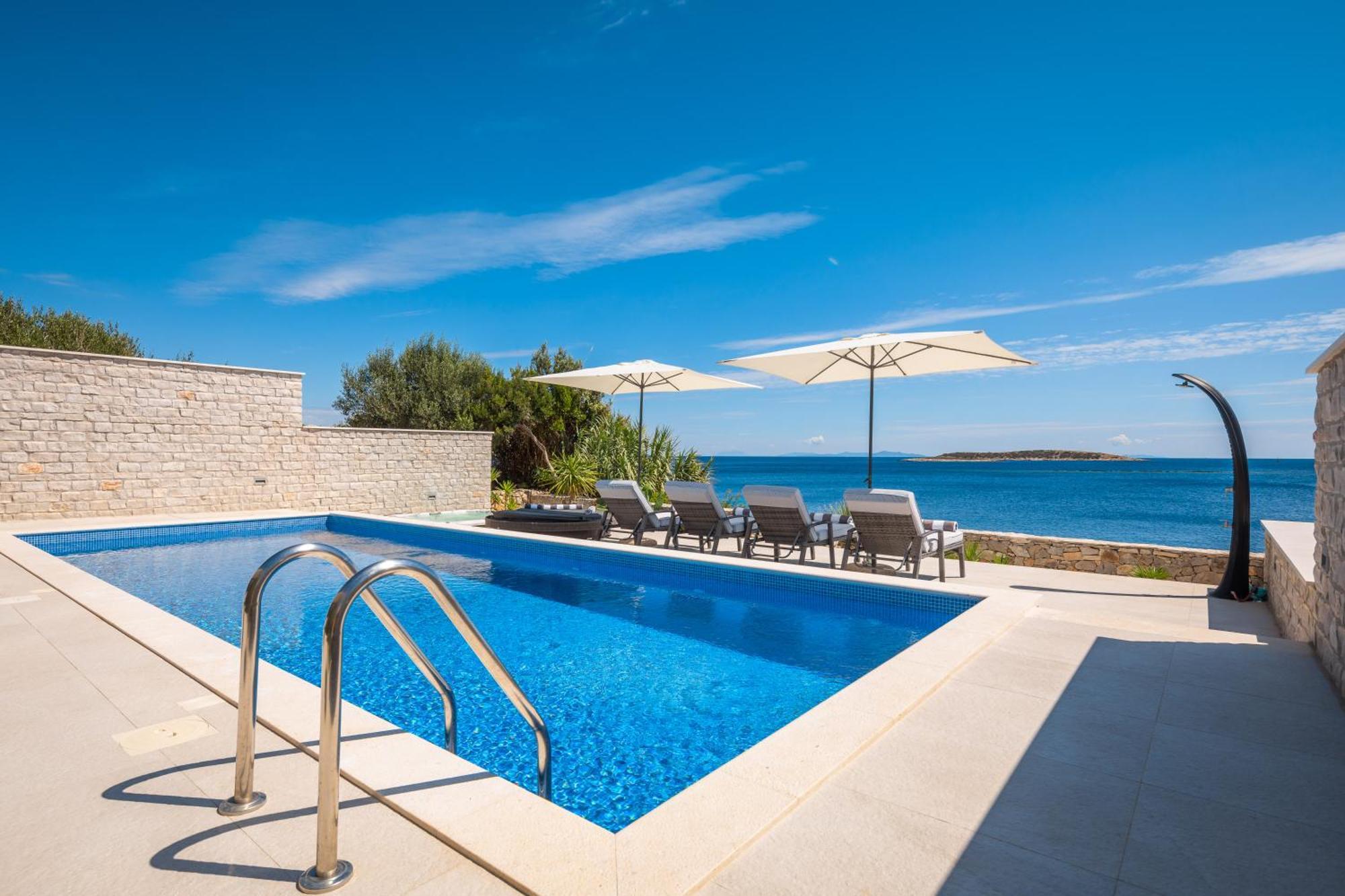 Villa Carisma Island Vis Exterior foto